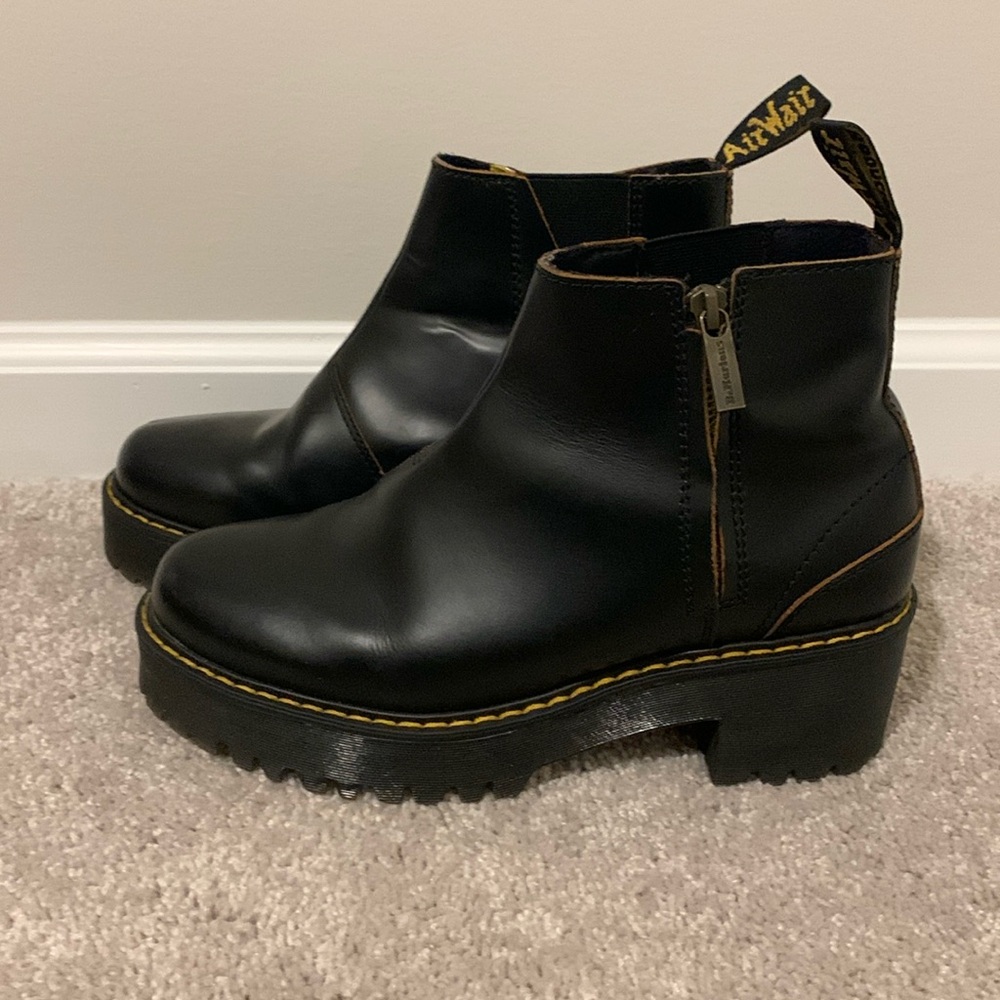 Doc Marten Rometty Womens Chelsea Boot